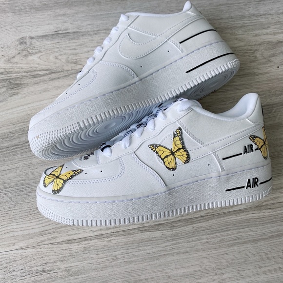 Nike Air Force 1 custom butterfly 🦋 - Picture 7 of 9